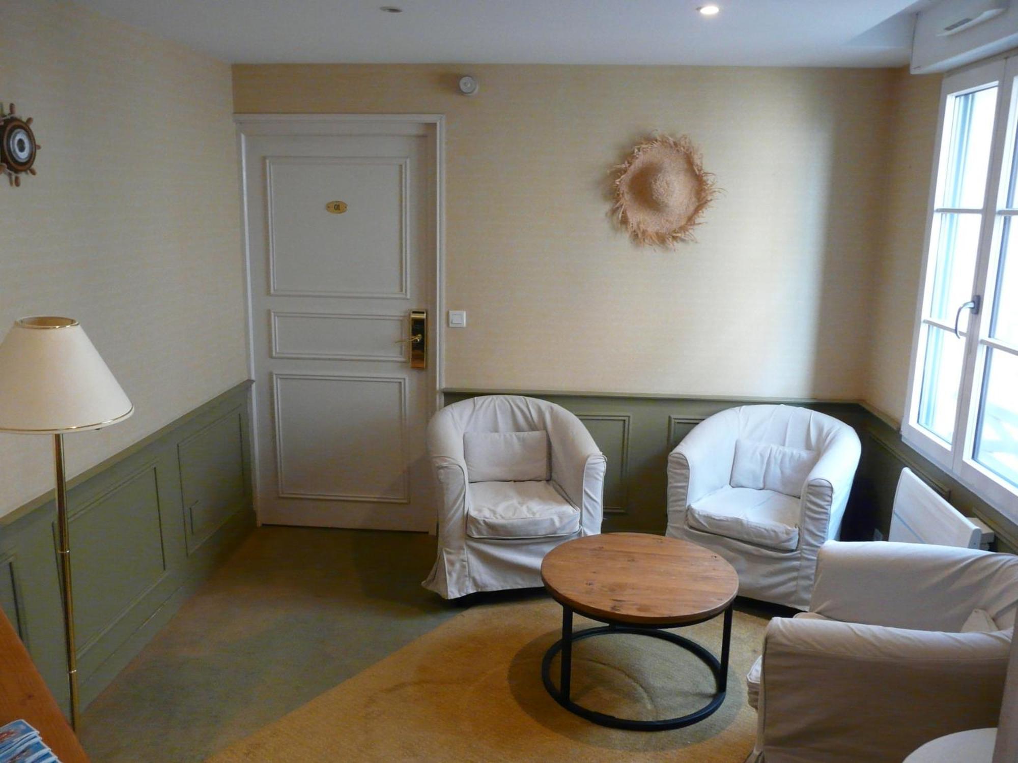 Le Querrien Hotel Cancale Bagian luar foto